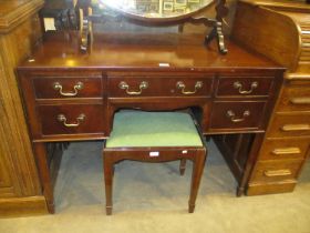 Mahogany 5 Drawer Dressing Table with Stool, 116cm