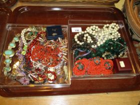 Selection of Costume Jewellery