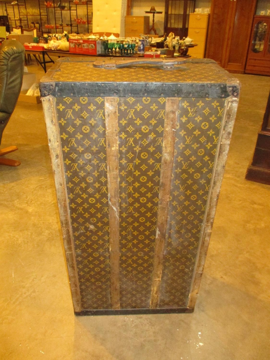 Louis Vuitton Cabin Trunk, Early 20th Century, covered in monogram canvas with Louis Vuitton label - Image 7 of 11
