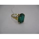 9ct Gold Green Cabochon Ring, 2.92g, Size N