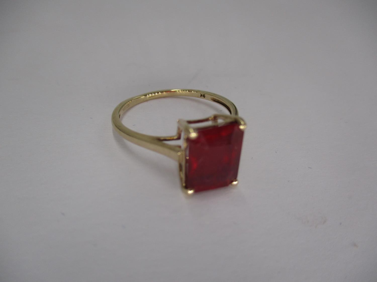 9ct Gold Ruby Art Deco Style Ring