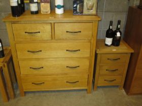 Modern Oak Chest of 5 Drawers and Matching Bedside Chest, 90 and 42cm