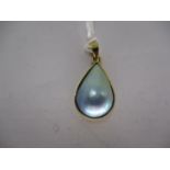 Grey Mabe Pearl Pendant in 18K Gold Mount, stamped 750