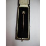 9ct Gold and Pearl Stick Pin, 0.87g