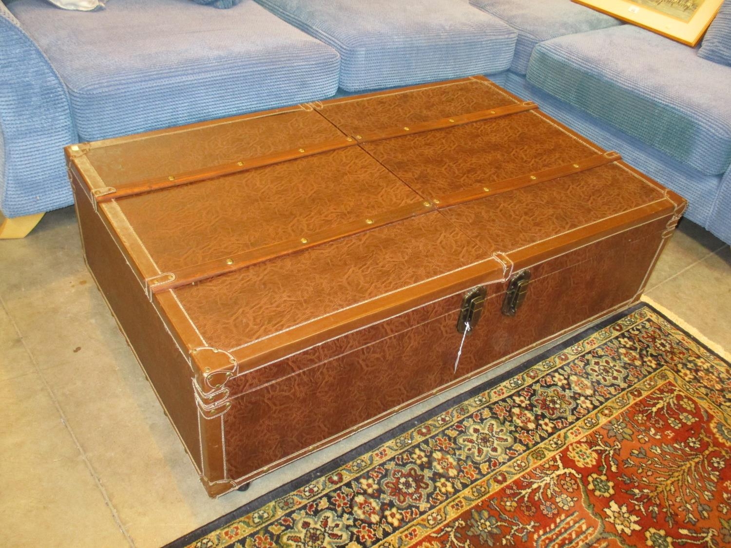 Coffee Table in The Form of a Trunk with Sliding Storage Top, 120x75cm