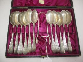 Eleven Silver Teaspoons with Tongs, London 1901, 204g