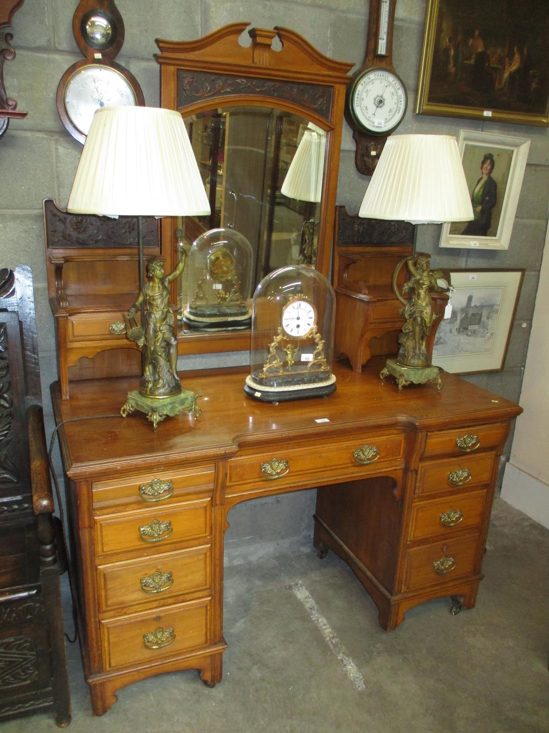 Late Victorian Walnut Double Pedestal Dressing Table, 138cm