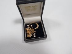 A PAIR OF 9 CARAT GOLD GEM SET EARRINGS HALLMARKED TO POSTS TOGETHER WITH A YELLOW METAL RING AND