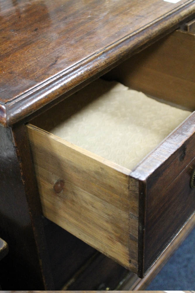 AN ANTIQUE MAHOGANY FOUR DRAWER CHEST W 78 CM - Image 3 of 3