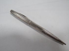 A STERLING SILVER PROPELLING PENCIL