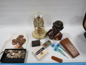 A TRAY OF ASSORTED COLLECTABLE'S TO INCLUDE VINTAGE MONEY BANK , COINS, CIGARETTE CARDS ETC