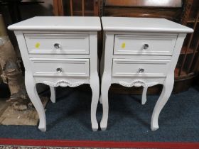 A PAIR OF MODERN WHITE TWO DRAWER BEDSIDE CHESTS