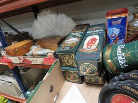 TWO TRAYS OF COLLECTABLES TO INCLUDE WHISKY AND BEER ADVERTISING ITEMS, TREEN BOXES, VINTAGE FEATHER