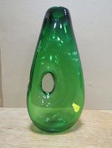 FULVIO BIANCONI MURANO ART GLASS FORATO GREEN VASE, CIRCA 1952