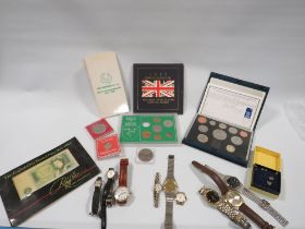 A SMALL TRAY OF COLLECTABLE COINAGE TOGETHER WITH A QUANTITY OF WRIST WATCHES