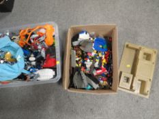 A QUANTITY OF VINTAGE LEGO ETC TO INCLUDE A QUANTITY OF EMPTY HARRY POTTER LEGO BOXES