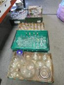 FIVE TRAYS OF ASSORTED GLASS WARE TO INCLUDE A FRUIT BOWL