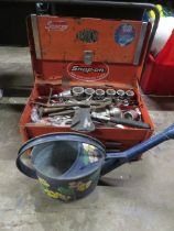A BRITOOL TOOLBOX AND CONTENTS