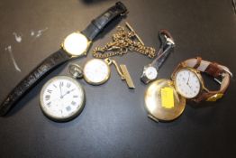 A SMALL COLLECTION OF WRIST AND POCKET WATCHES A/F