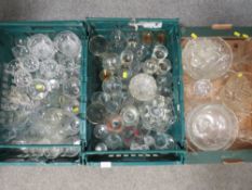THREE TRAYS OF ASSORTED GLASS WARE TO INCLUDE VASES (PLASTIC TRAYS NOT INCLUDED )