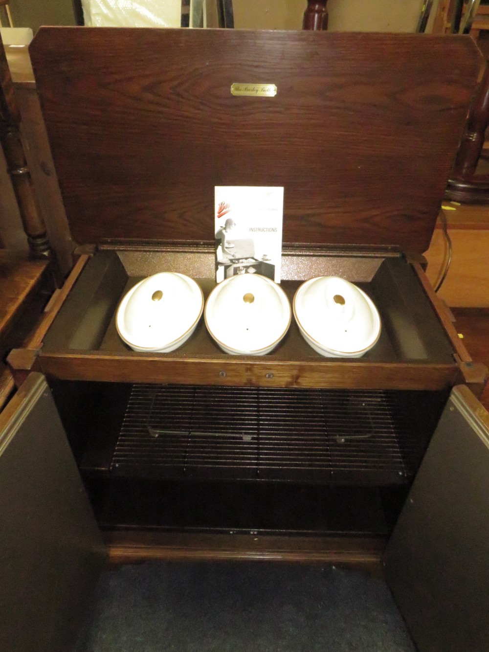 A REPRODUCTION OAK 'BURLEY BUTLER' HEATED SIDEBOARD WITH ROYAL WORCESTER TUREENS,TOGETHER WITH AN - Image 3 of 6