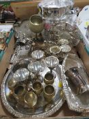 A TRAY OF SILVER PLATED WARE ETC
