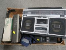 A TRAY OF VIDEO AUDIO EQUIPMENT TO INCLUDE A PHILLIPS 584 SPATIAL STEREO FOUR BAND AM/FM RADIO