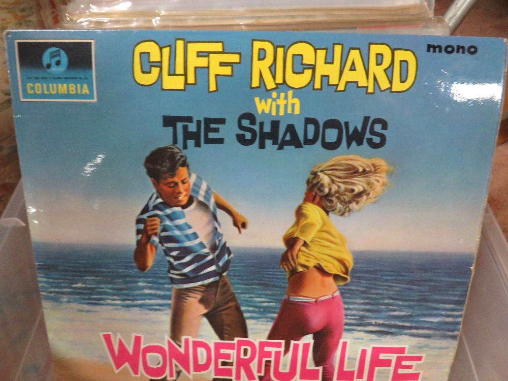 CIRCA 100 LP RECORDS TO INCLUDE 17 DIFFERENT CLIFF RICHARD RECORDS - Image 2 of 4