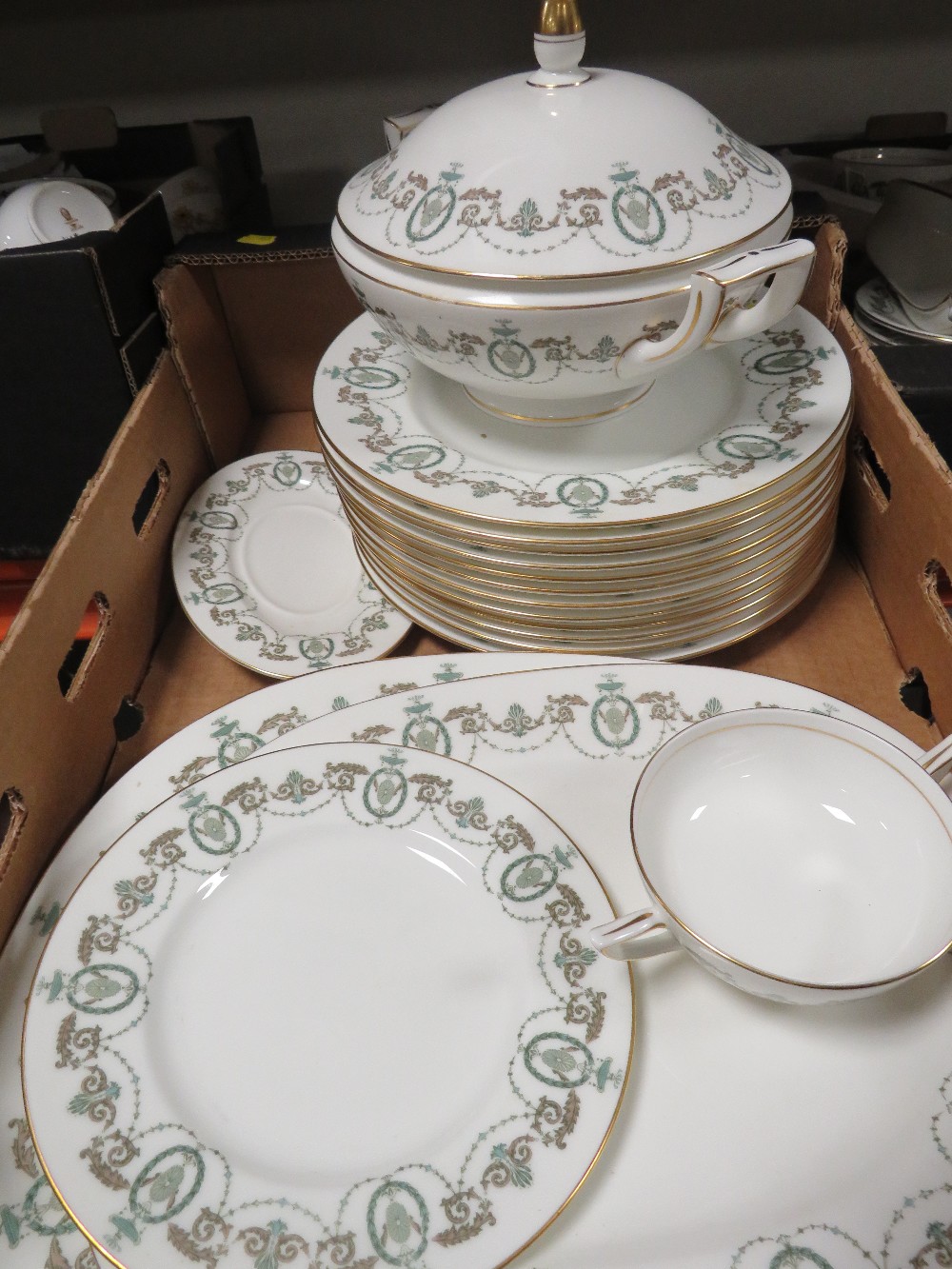 TWO TRAYS OF MINTON ADAM DINNER WARE