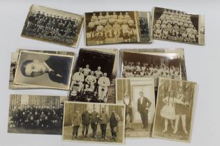 A COLLECTION OF MAINLY WW1 MILITARY INTEREST REAL PHOTOGRAPHS POSTCARDS, TO INCLUDE EXAMPLES