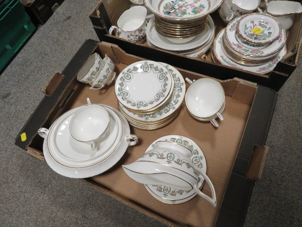 TWO TRAYS OF CERAMICS AND GLASS TO INCLUDE INDIA TREE DINNER WARE - Image 4 of 4