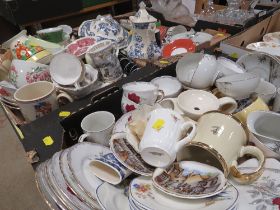 THREE TRAYS OF ASSORTED CERAMICS TO INCLUDE A CUT FOR COFFEE TRIO, ROYAL ALBERT COFFEE CUPS ETC