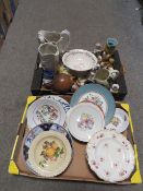 TWO TRAYS OF ASSORTED CERAMICS TO INCLUDE AN AYNSLEY PEMBROKE PLATE