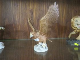 A BESWICK MATT GOLDEN EAGLE