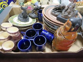 A TRAY OF ASSORTED CERAMICS TO INCLUDE A FRIAR CHUCKY EGG HOLDER