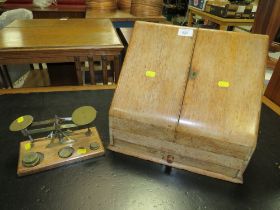 AN ANTIQUE STATIONARY DESK STAND AND SET OF POSTAL SCALES (2) A/F