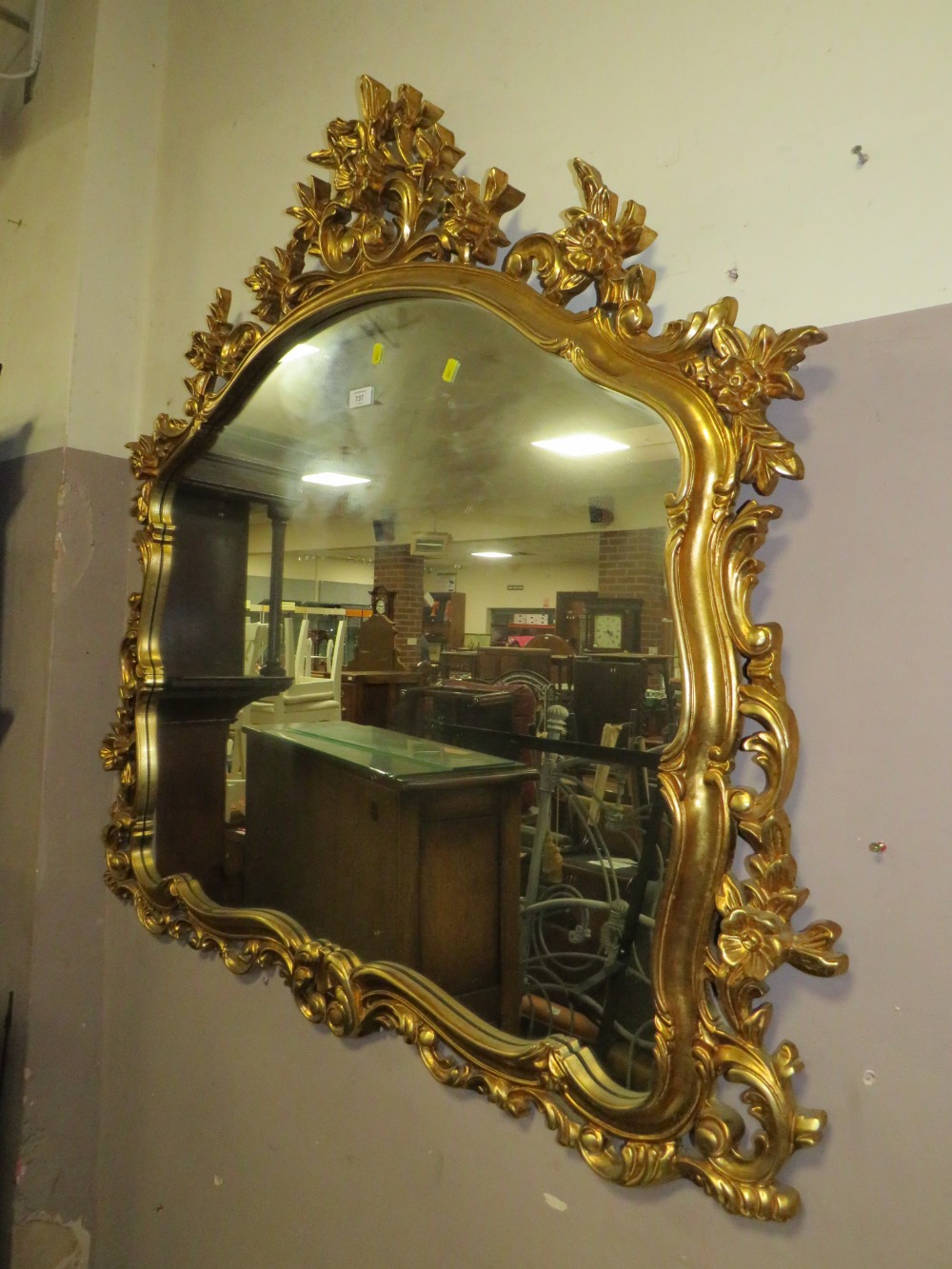 A LARGE GILT WALL MIRROR 115 X 122 CM - Image 2 of 2
