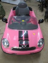 A RIDE ALONG BATTERY CHILDS PINK MINI CAR - NO CHARGER