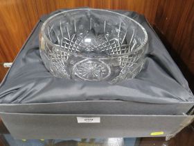 A LARGE WATERFORD CRYSTAL BOWL( ENGRAVED )