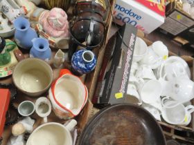 TWO TRAYS OF CERAMICS TO INCLUDE ROYAL DOULTON , WEDGWOOD, CRESTED WARE ETC