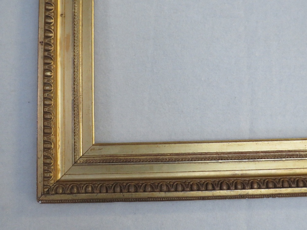 A 19TH CENTURY GOLD FRAME WITH EGG AND DART DESIGN TO OUTER EDGE, frame W 10 cm, rebate 85 x 53 cm - Image 2 of 4