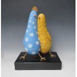 A MACKENZIE THORPE SCULPTURE LOVE BIRDS