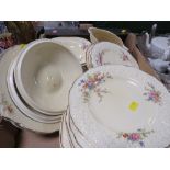 A TRAY OF CROWN DUCAL FLORENTINE DINNER WARE