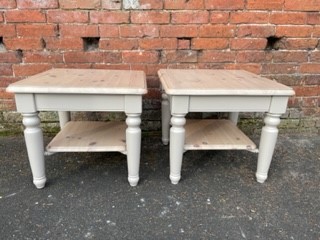 A PAIR OF FARROW & BALL UP CYCLED DUCAL PINE LAMP / SIDE TABLES - APPROX 57 X 57 CM, H 50 CM - Image 2 of 8