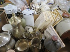 A TRAY OF SUNDRIES TO INCLUDE SAMUEL CLARKE PYRAMID FOOD WARMER, LIDDED ENAMEL POT ETC