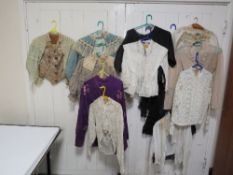 A COLLECTION OF EARLY 20TH CENTURY VINTAGE LADIES CLOTHING, COMPRISING MAINLY TOPS (APPROX 16)