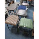 A COLLECTION OF EIGHT ASSORTED MODERN BAR / KITCHEN STOOLS