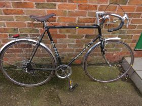 A RETRO PEUGEOT 5 GEAR RACING BIKE