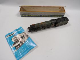 A BOXED WREN DIE CAST LOCOMOTIVE 'CARDIFF CASTLE'