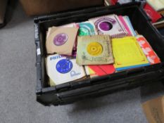 A SELECTION OF 7" SINGLES AND 78'S TO INCLUDE SEVERAL IRISH EXAMPLE